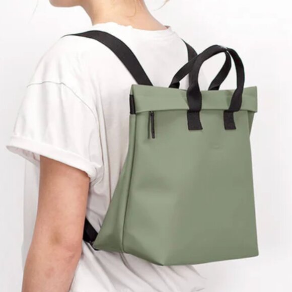 new w/out tag - Eliza Bag - Ucon Acrobatics (in vibrant sage green) main image 6